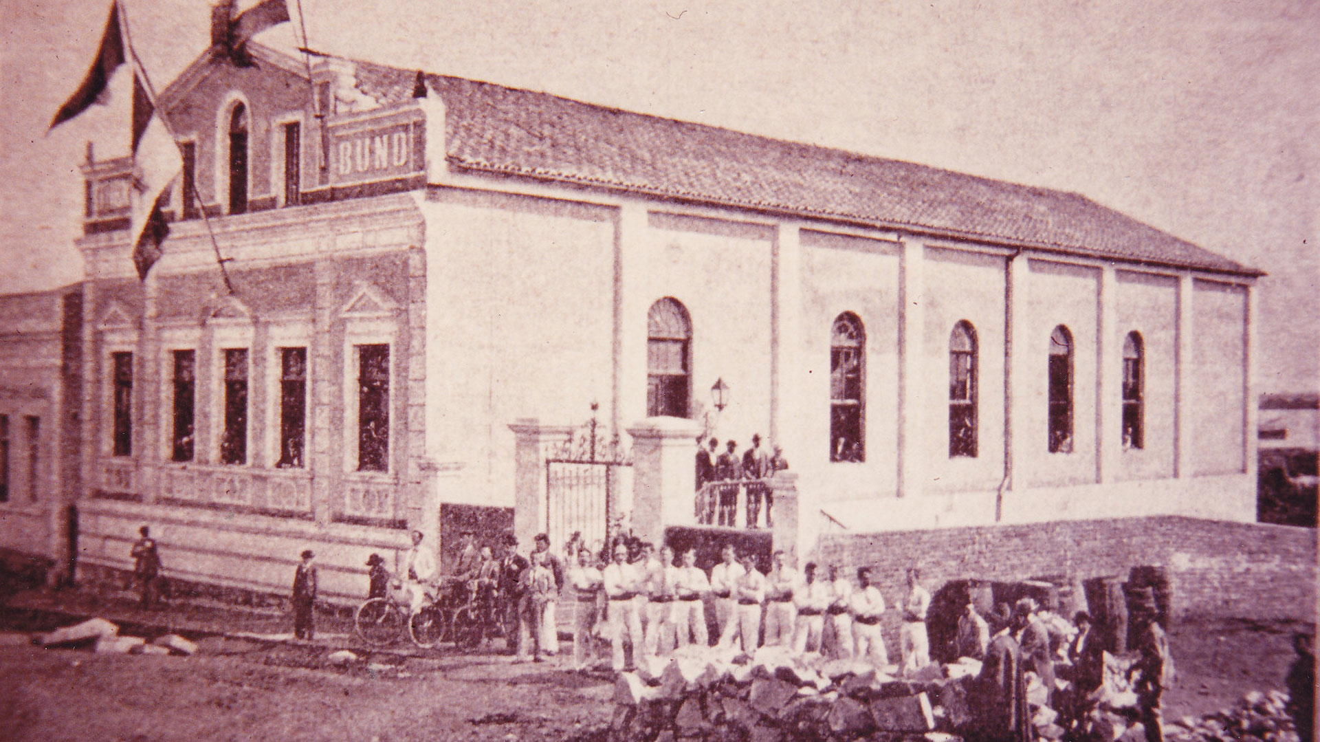 Turnhalle in Porto Alegre 1896 | Bildquelle: Archiv Sopiga