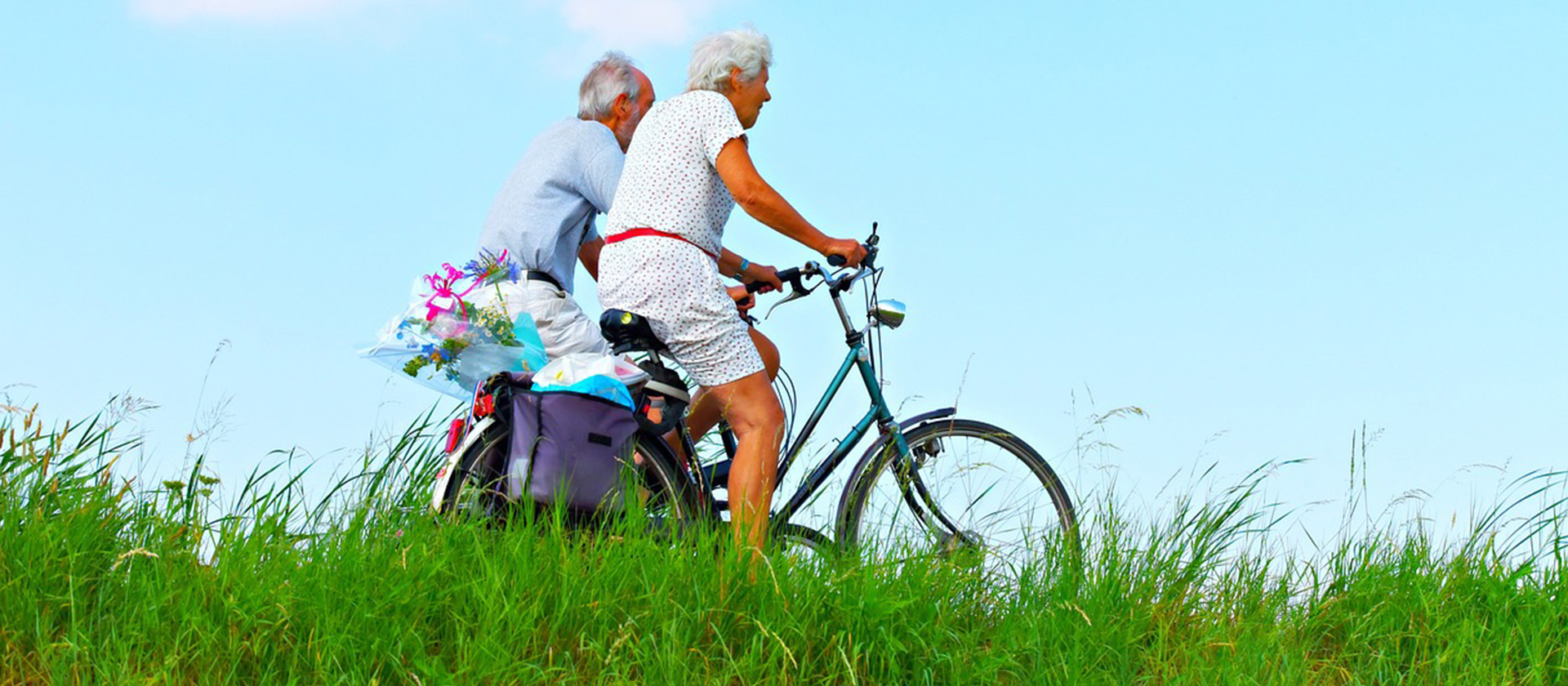 Älteres Ehepaar beim Fahrradfahren | Foto: Pixabay